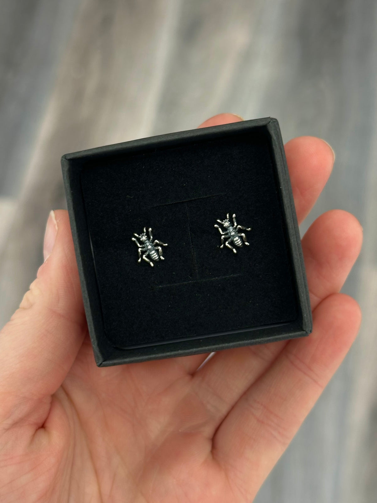 Ant Stud Earrings | s925 Sterling Silver