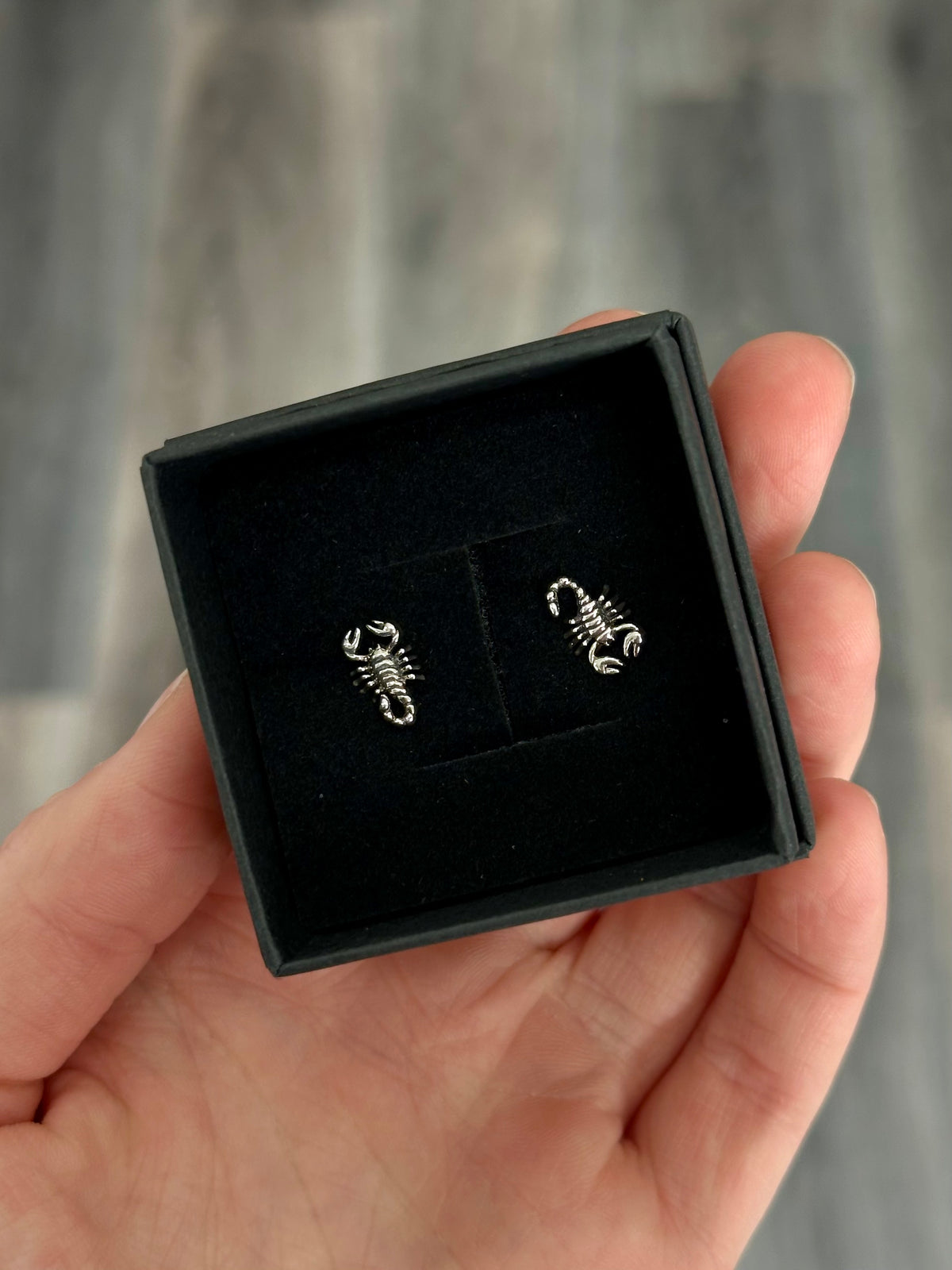 Scorpion Stud Earrings | s925 Sterling Silver