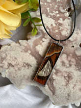 Load image into Gallery viewer, Attacus Atlas Moth Wing Pendant
