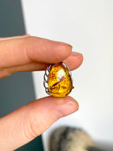 Load image into Gallery viewer, Baltic Amber Pendant
